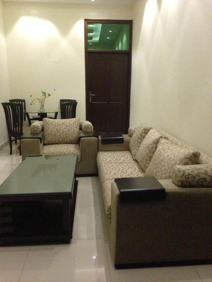 Nikko Blue - Boutique Hotel Gurgaon Ngoại thất bức ảnh
